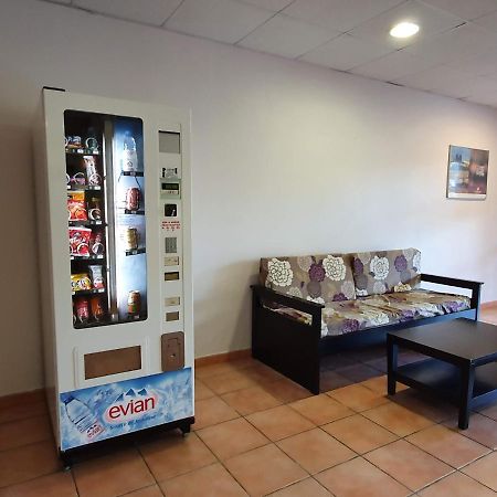 Joli Appartement T2 Dans Residence Avec Piscine, Hammam Et Parking Gratuits Carcassonne Eksteriør bilde