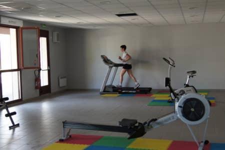 Joli Appartement T2 Dans Residence Avec Piscine, Hammam Et Parking Gratuits Carcassonne Eksteriør bilde