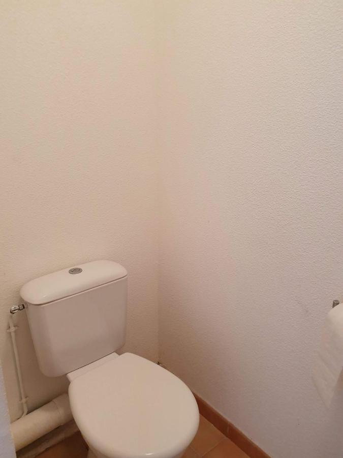 Joli Appartement T2 Dans Residence Avec Piscine, Hammam Et Parking Gratuits Carcassonne Eksteriør bilde