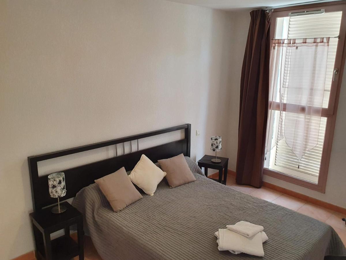 Joli Appartement T2 Dans Residence Avec Piscine, Hammam Et Parking Gratuits Carcassonne Eksteriør bilde